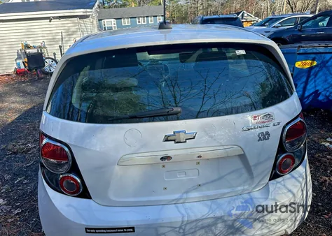 2015 Chevrolet Sonic Lt z USA, uszkodzony, nr VIN 1G1JC6SH2F4126968